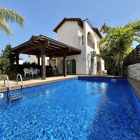 Thalassa Вилла Паралимни