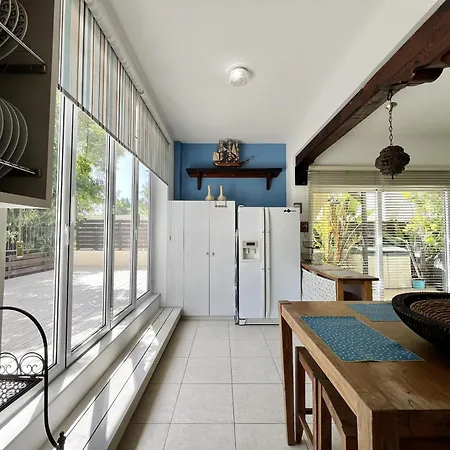 Thalassa Villa *